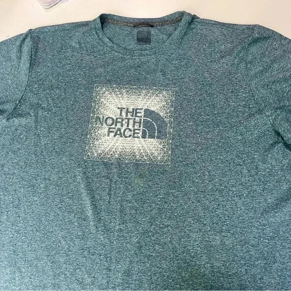 The north face graphic dry‎ fit tee XXL blue green womens - Picture 1 of 4